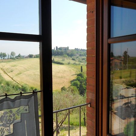 Fullino Nero Rta - Residenza Turistico Alberghiera Siena Eksteriør billede