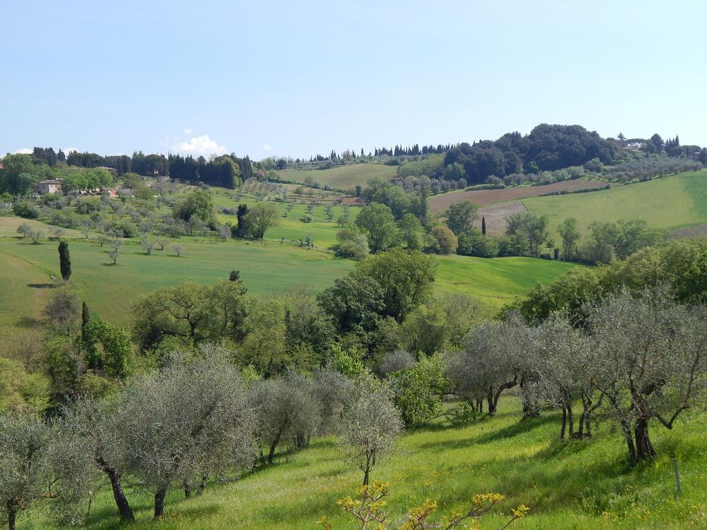 Fullino Nero Rta - Residenza Turistico Alberghiera Siena Eksteriør billede