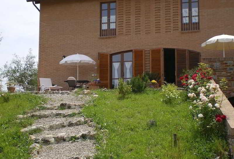 Fullino Nero Rta - Residenza Turistico Alberghiera Siena Eksteriør billede